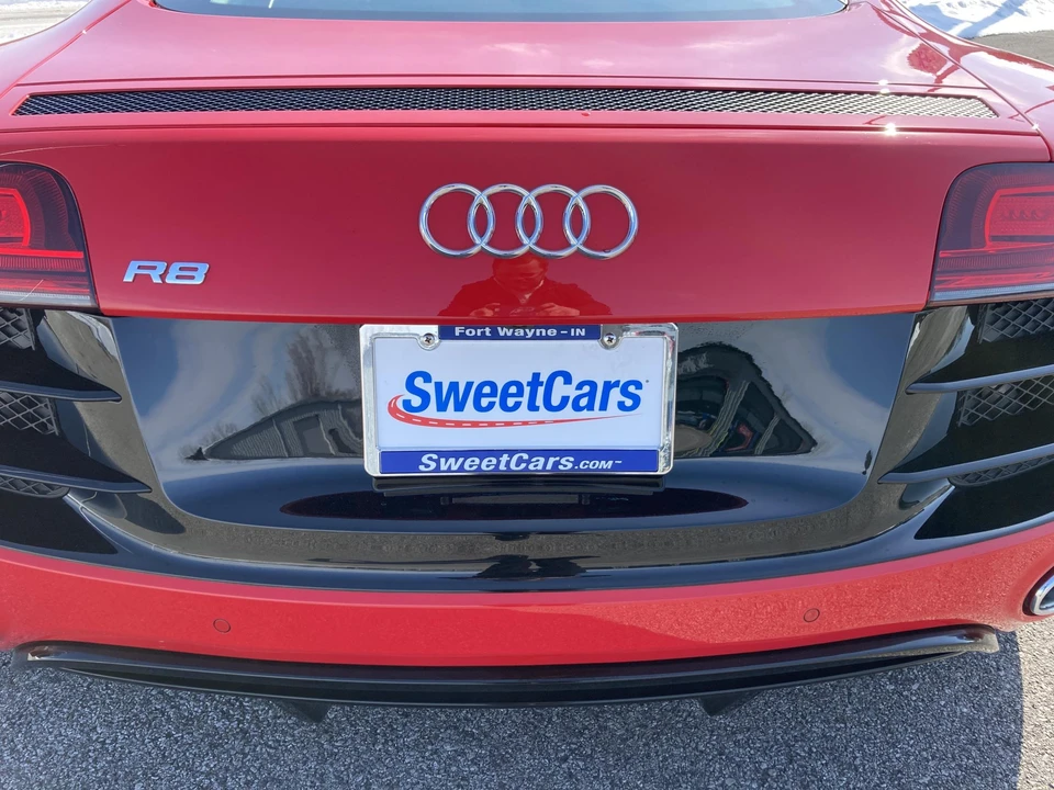 2010 Audi 42 R8 - Image 28 of 31