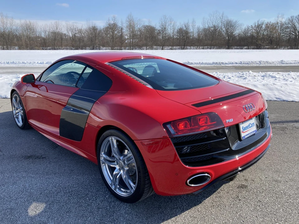 2010 Audi 42 R8 - Image 4 of 31