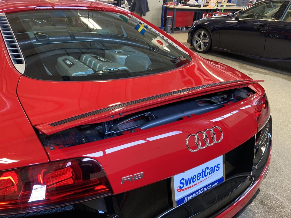 2010 Audi 42 R8 - Image 23 of 31