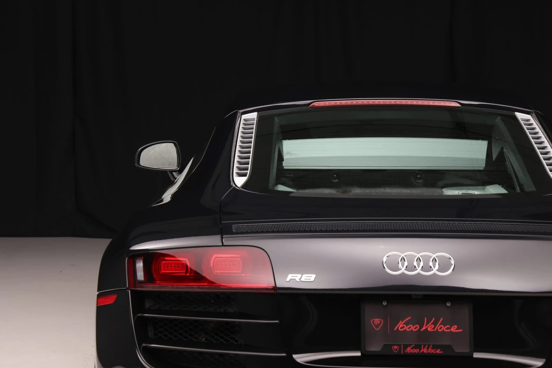 2010 Audi 42 R8 - Image 24 of 31