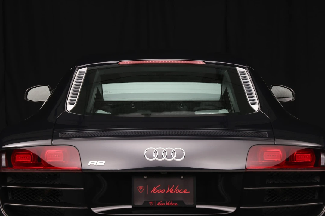 2010 Audi 42 R8 - Image 25 of 31