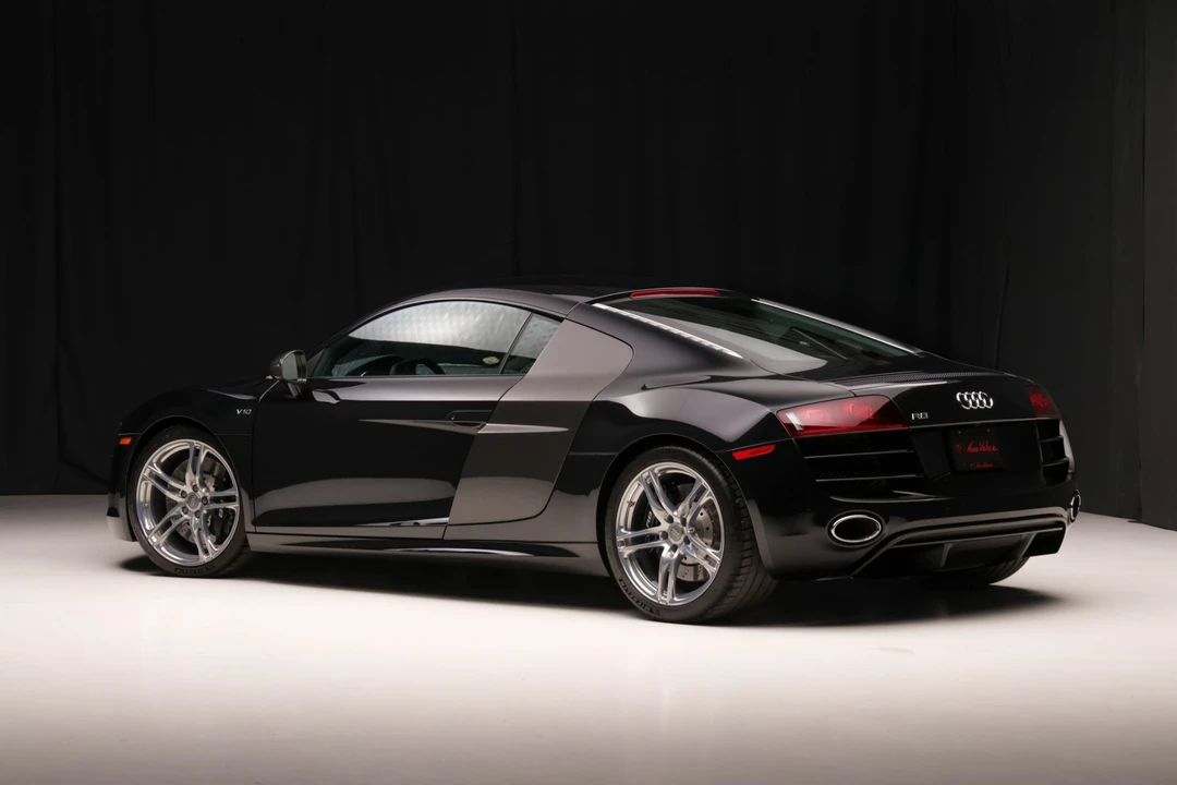 2010 Audi 42 R8 - Image 5 of 31
