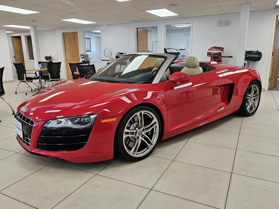2011 Audi 42 R8 - Image 31 of 31