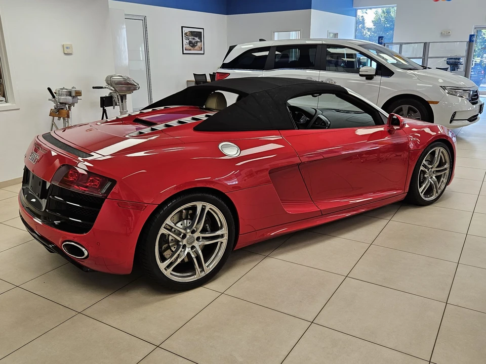 2011 Audi 42 R8 - Image 11 of 31
