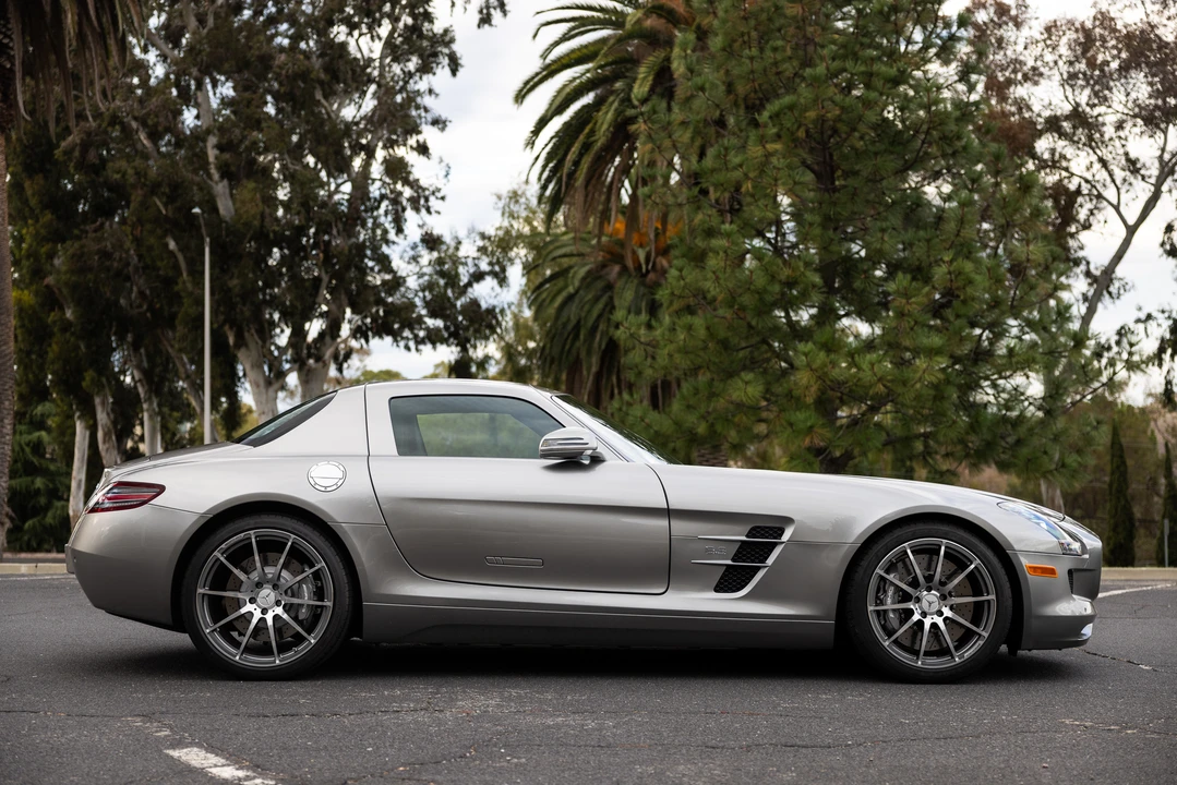 2012 Mercedes-Benz C197 SLS AMG - Image 17 of 31