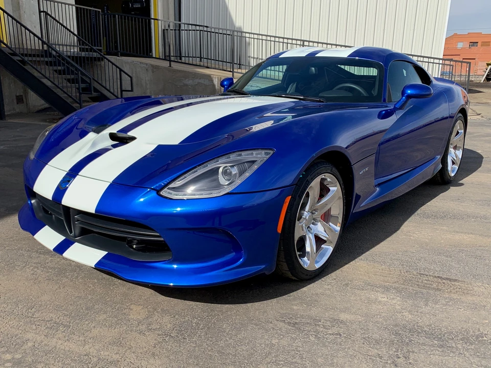 2013 Dodge Viper 5th Gen - Image 2 of 31