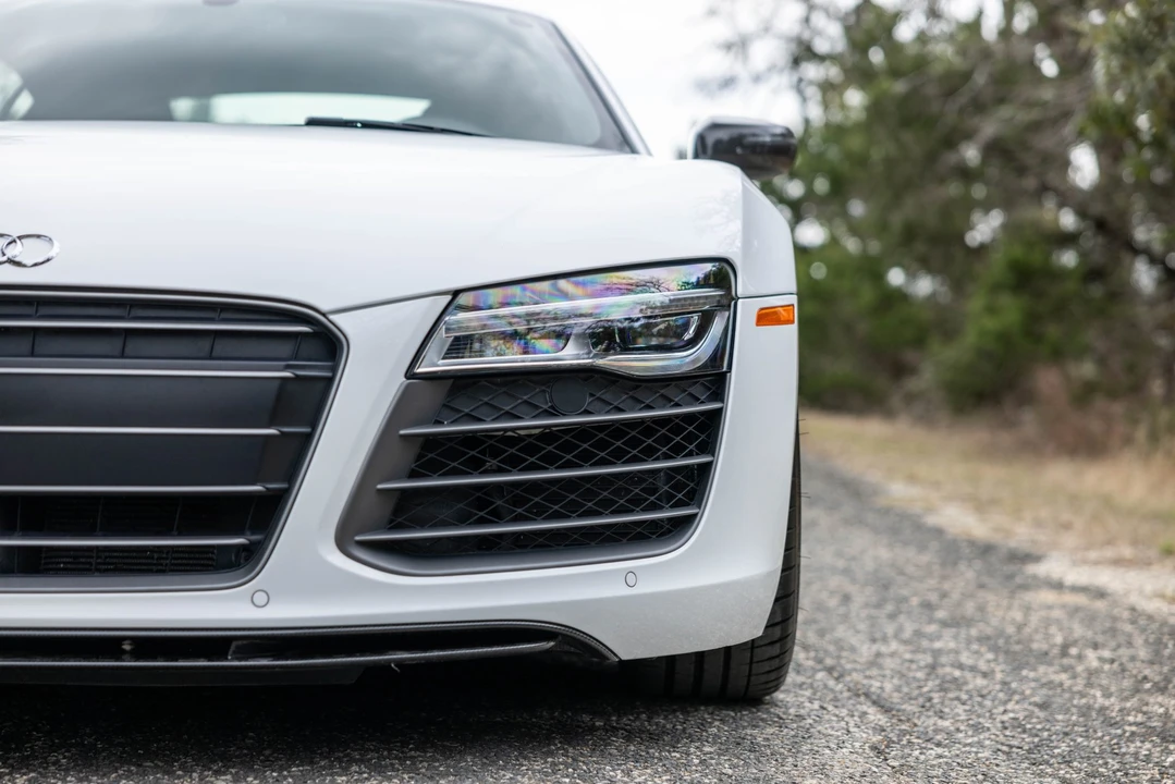 2014 Audi 42 R8 - Image 25 of 31