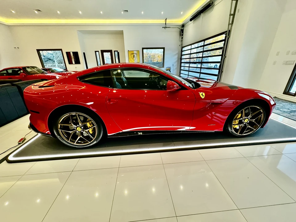 2015 Ferrari F12berlinetta - Image 9 of 31