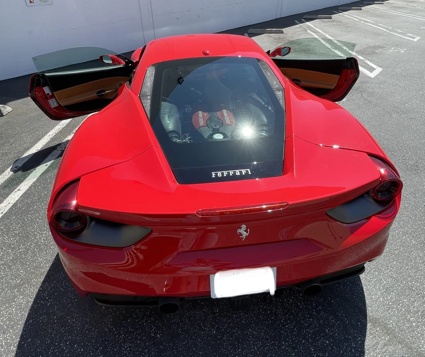 2016 Ferrari 488 GTB - Image 13 of 31