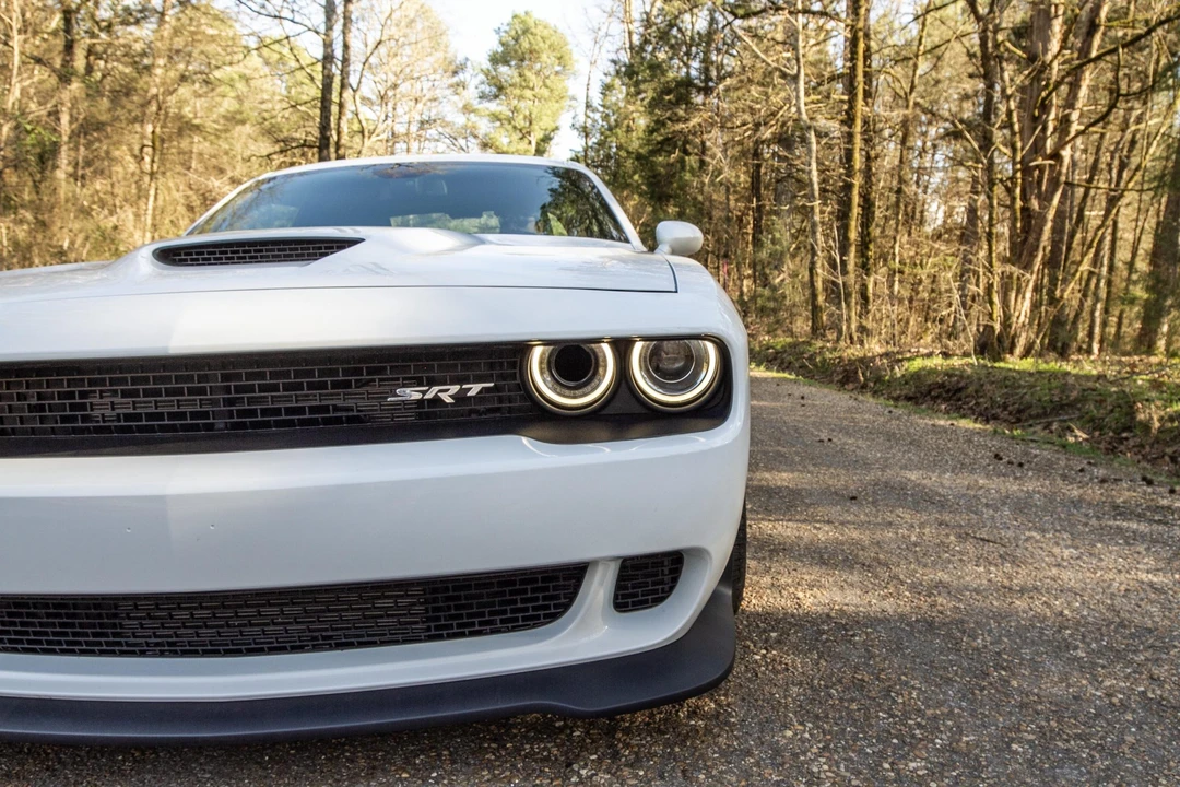 2017 Dodge Challenger SRT Hellcat 3rd Gen - Image 15 of 31