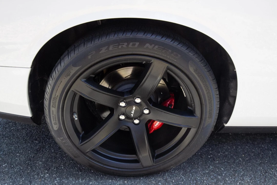 2017 Dodge Challenger SRT Hellcat 3rd Gen - Image 27 of 31