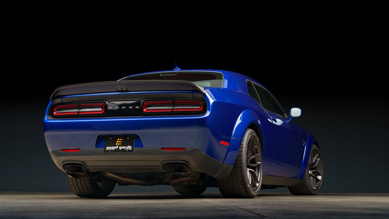 2019 Dodge Challenger SRT Hellcat 3rd Gen - Image 19 of 31