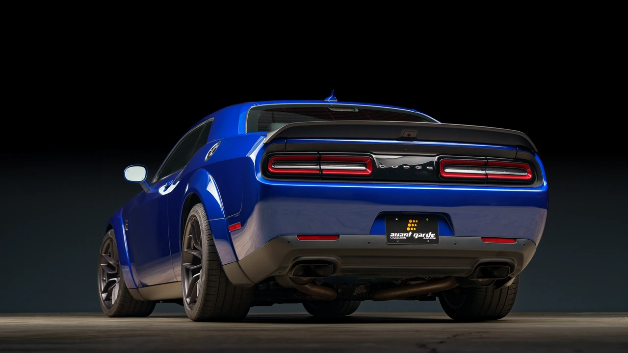 2019 Dodge Challenger SRT Hellcat 3rd Gen - Image 23 of 31