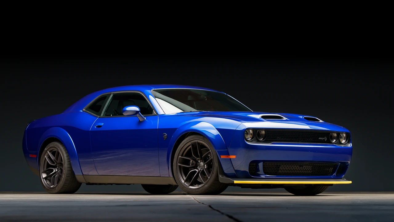 2019 Dodge Challenger SRT Hellcat 3rd Gen - Image 12 of 31