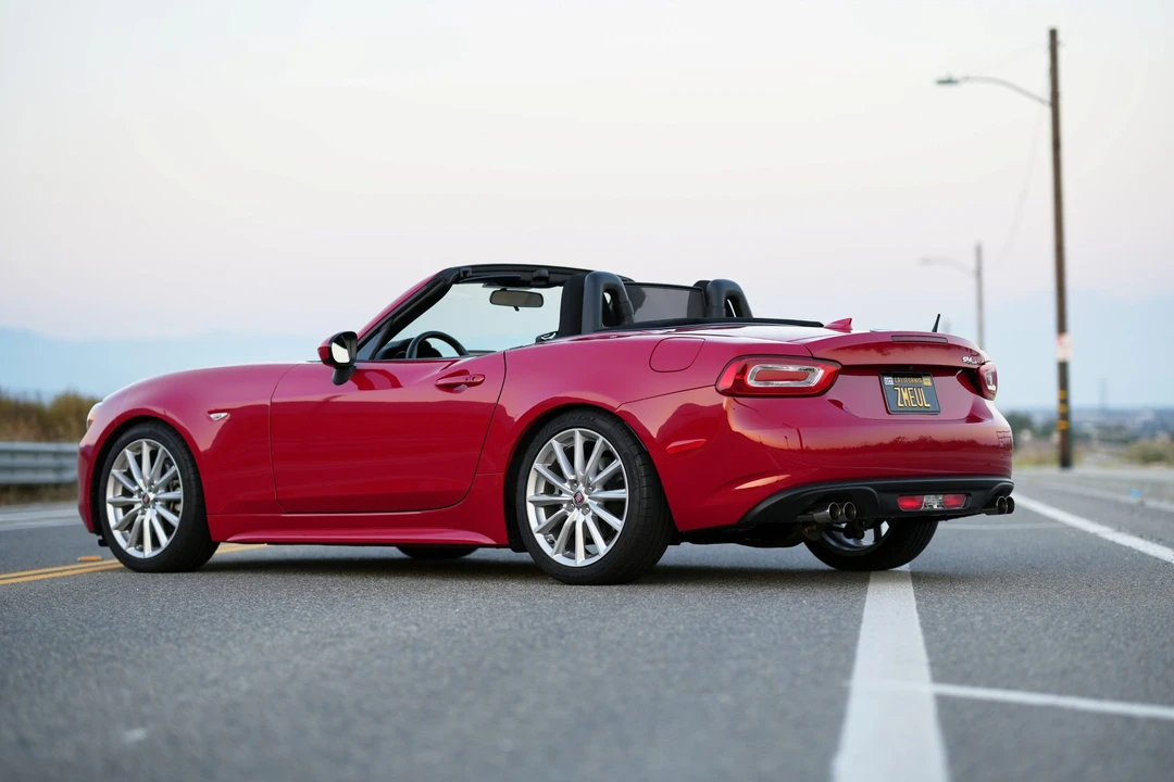 2020 Fiat 124 Spider - Image 21 of 31
