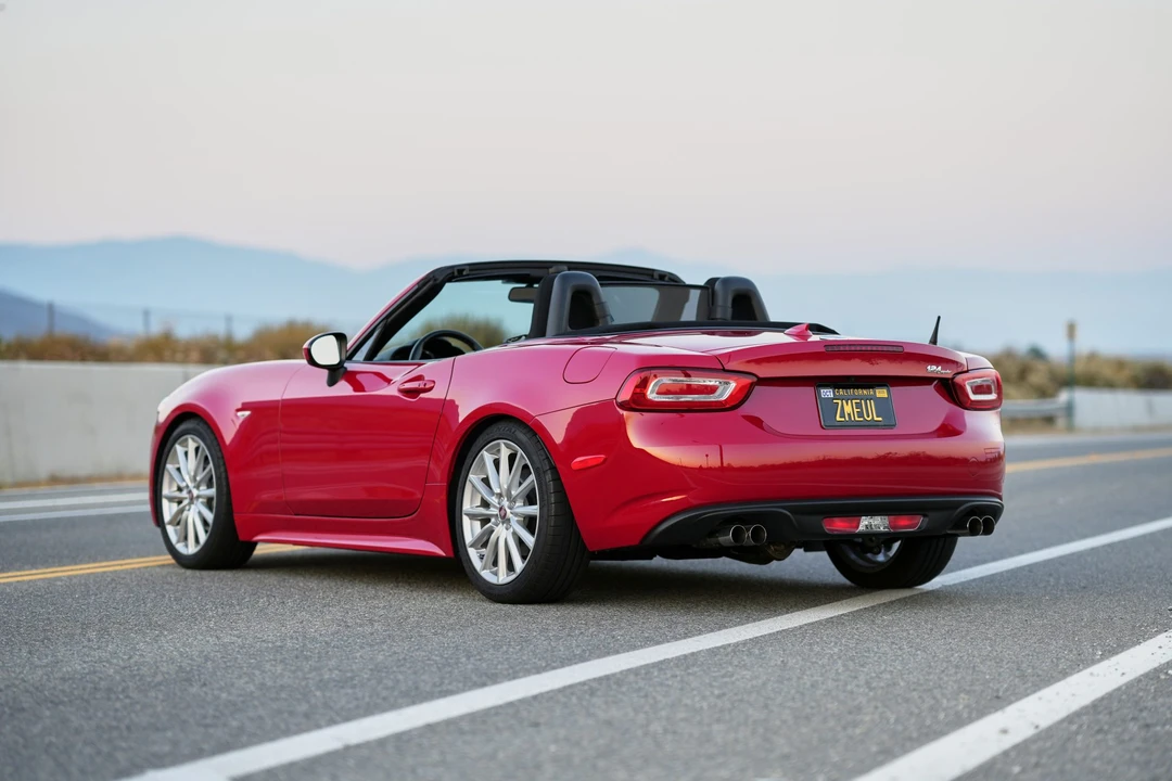 2020 Fiat 124 Spider - Image 22 of 31