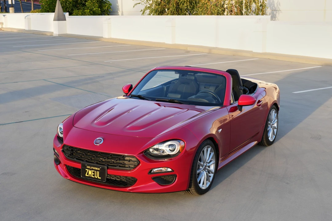 2020 Fiat 124 Spider - Image 4 of 31