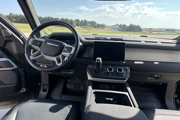 2022 Land Rover Defender L663 - Image 5 of 8