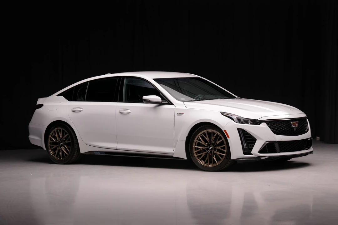 2024 Cadillac CT5-V Blackwing - Image 8 of 31