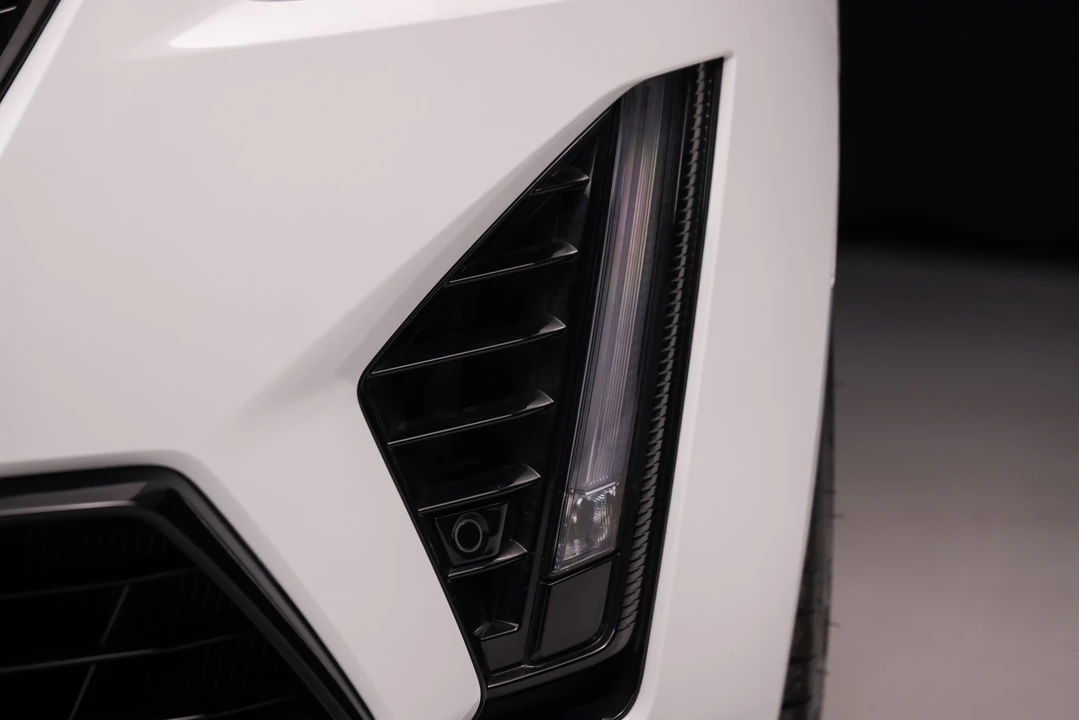 2024 Cadillac CT5-V Blackwing - Image 22 of 31