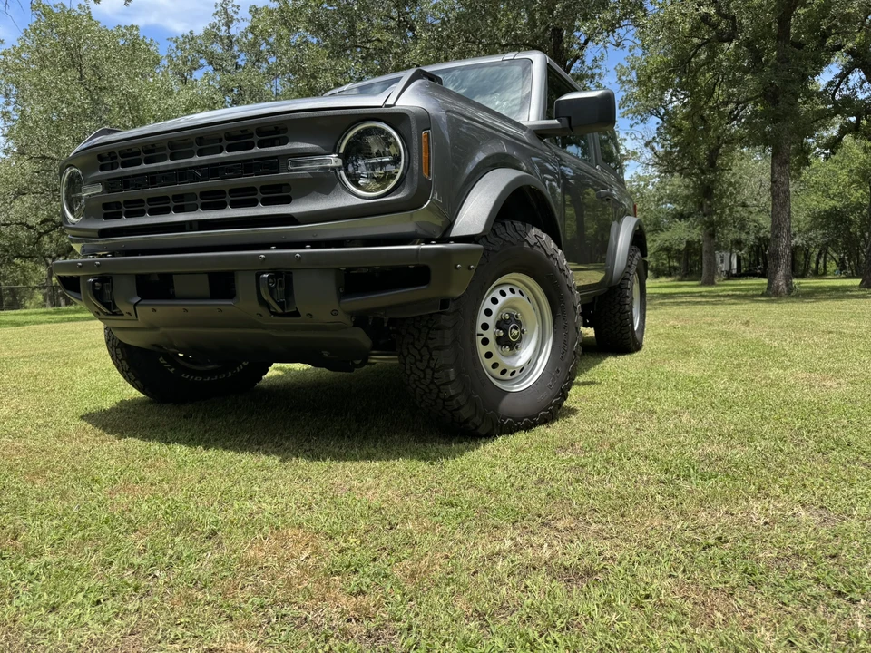2021 Ford Bronco 6th Gen - Image 11 of 31