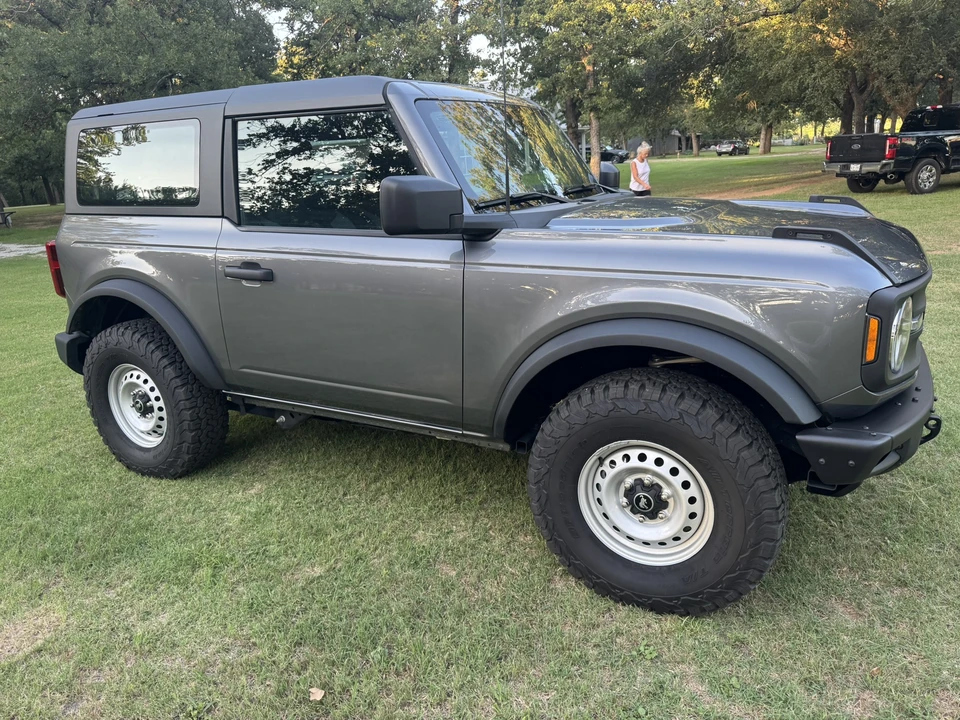 2021 Ford Bronco 6th Gen - Image 29 of 31