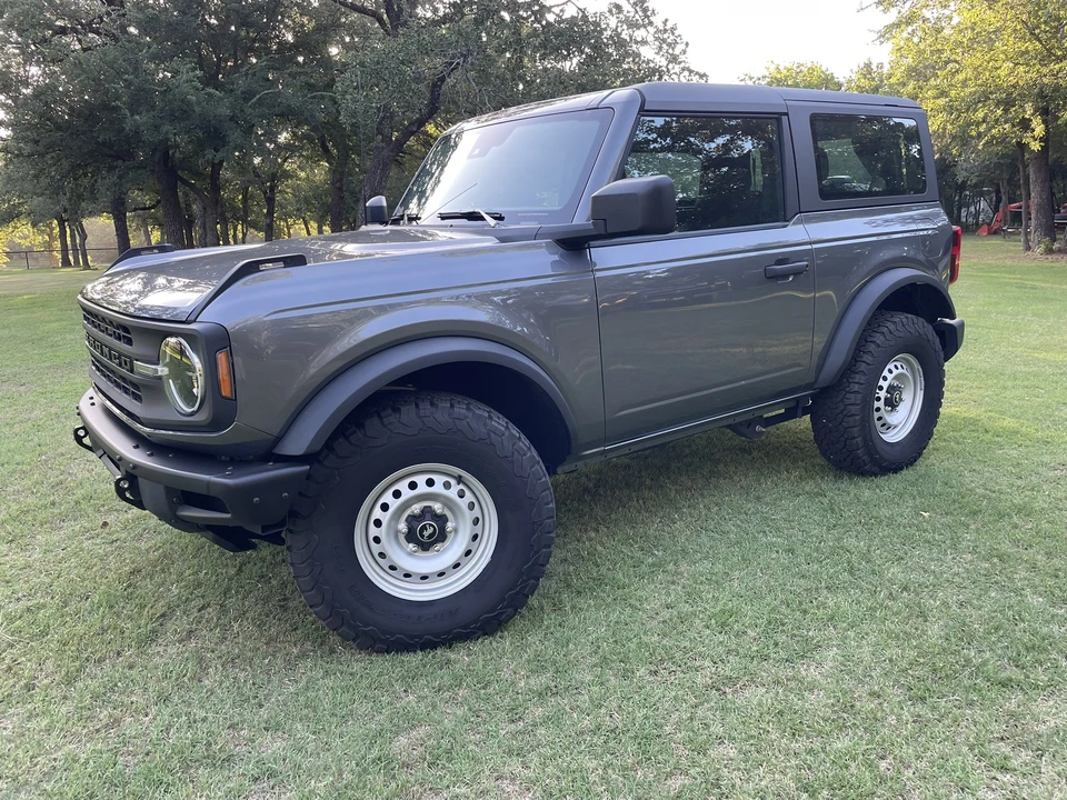 2021 Ford Bronco 6th Gen - Image 5 of 31