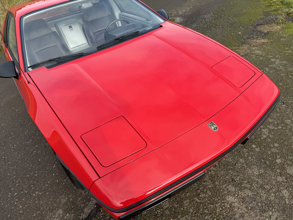 1985 Pontiac Fiero - Image 22 of 31