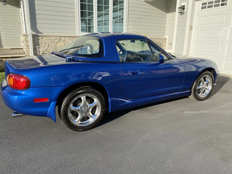 1999 Mazda NB MX-5 Miata - Image 21 of 31