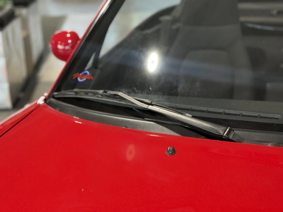 1990 Mazda NA MX-5 Miata - Image 21 of 31
