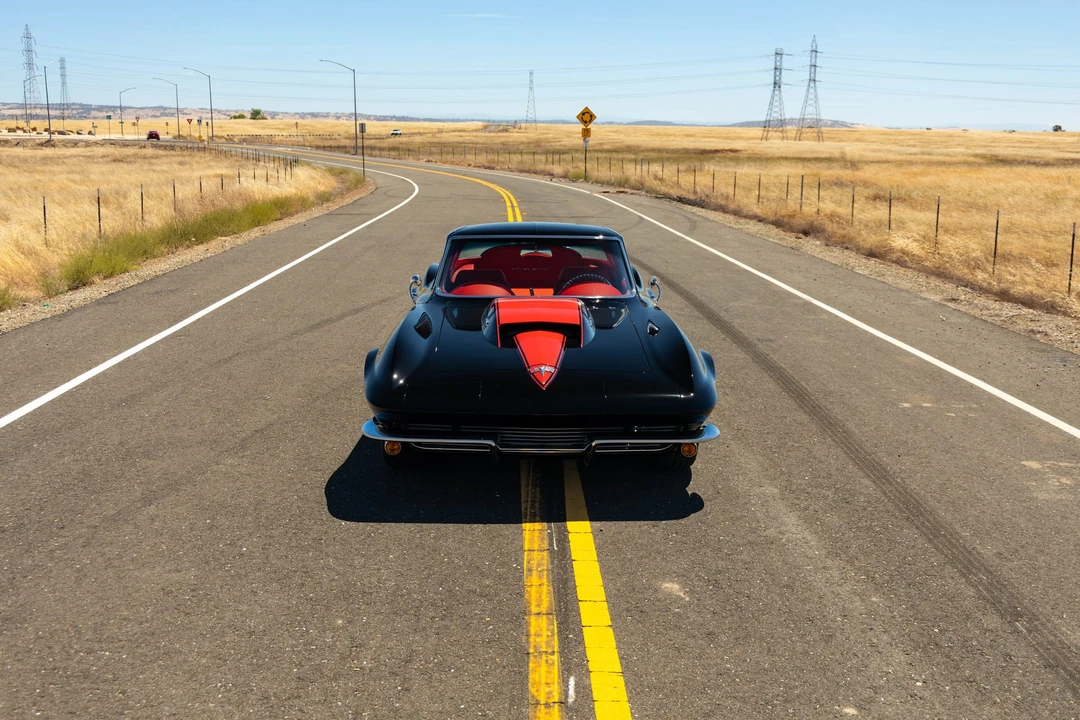 1964 Chevrolet Corvette C2 - Image 19 of 31