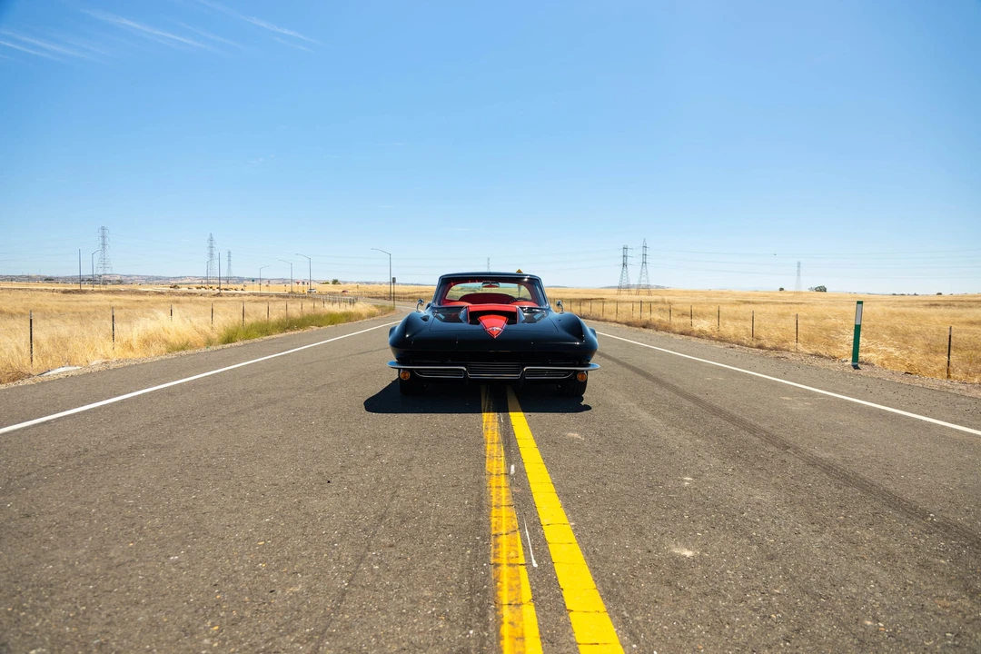 1964 Chevrolet Corvette C2 - Image 22 of 31