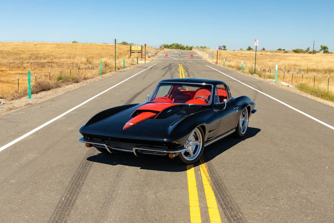 1964 Chevrolet Corvette C2 - Image 15 of 31