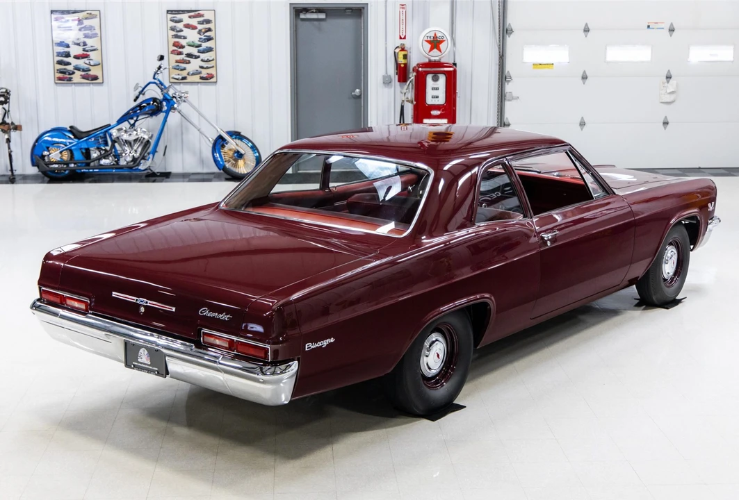 1966 Chevrolet Biscayne - Image 10 of 31