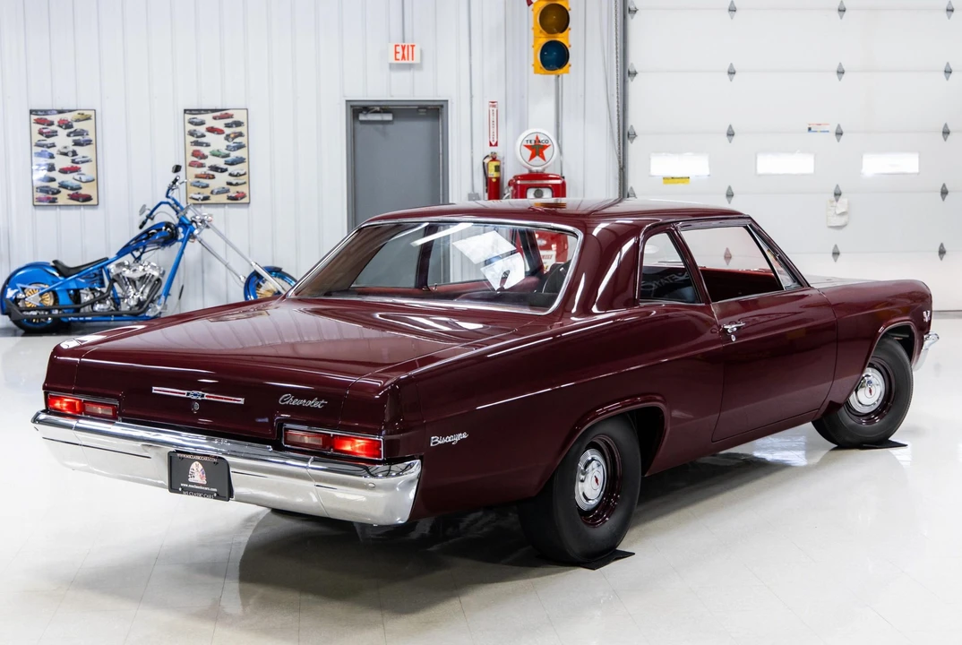 1966 Chevrolet Biscayne - Image 12 of 31