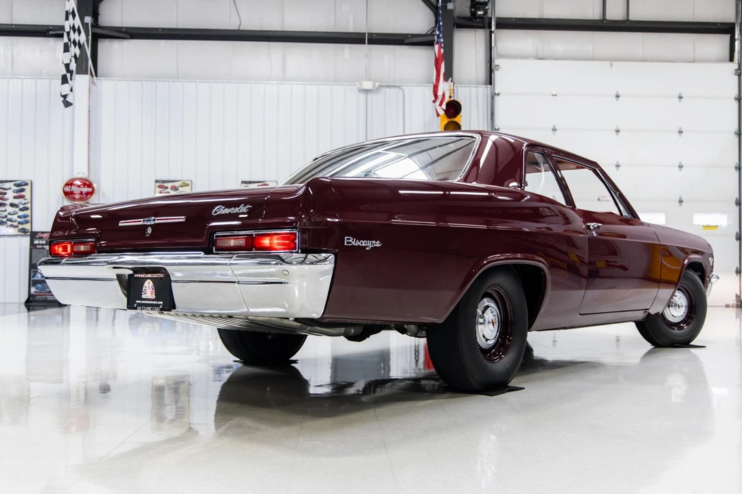 1966 Chevrolet Biscayne - Image 14 of 31