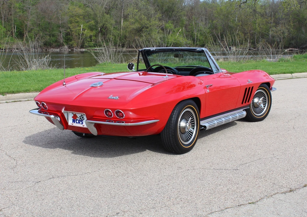 1966 Chevrolet Corvette C2 - Image 8 of 31