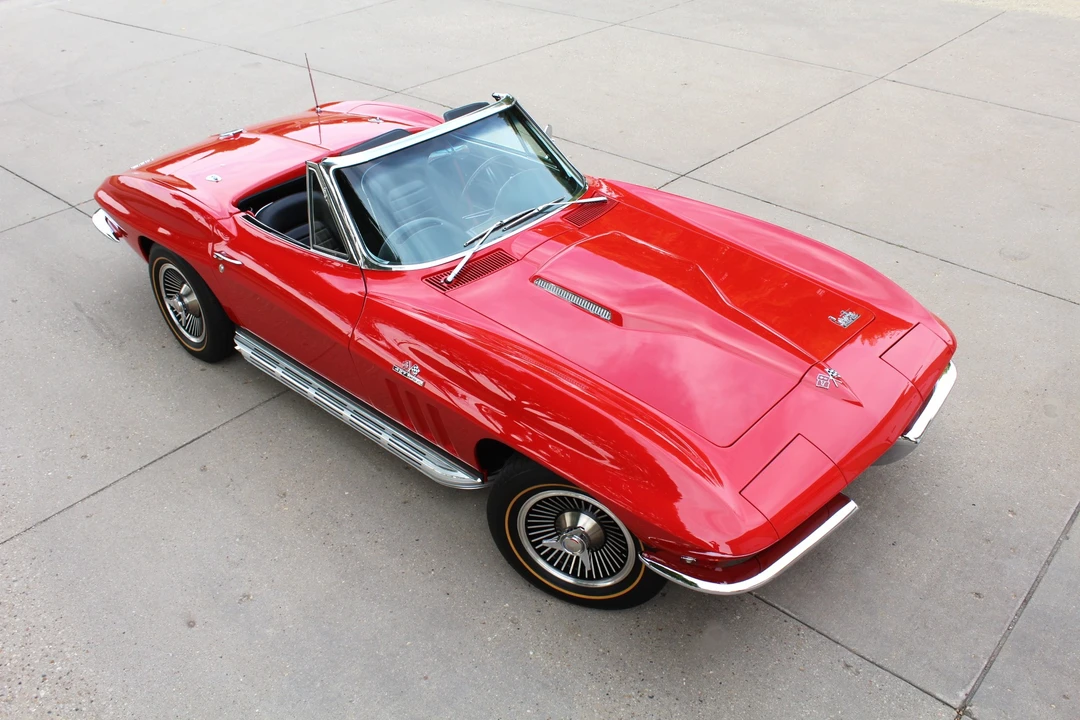 1966 Chevrolet Corvette C2 - Image 2 of 31