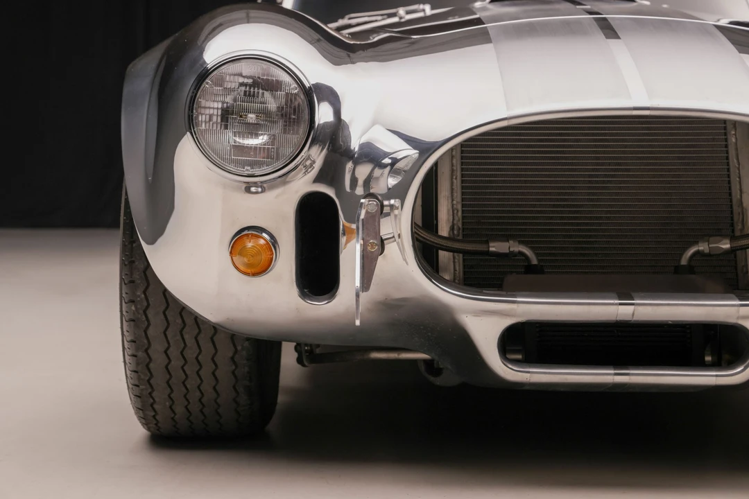 Shelby Cobra Replica - Image 26 of 31
