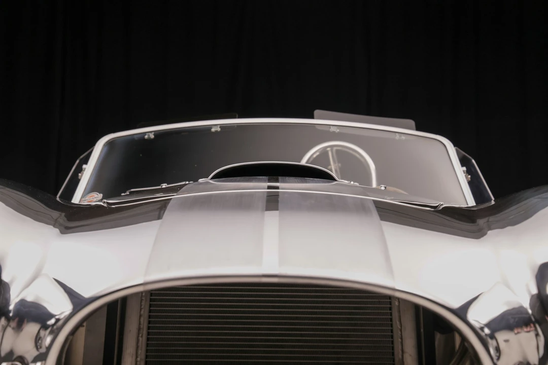 Shelby Cobra Replica - Image 28 of 31