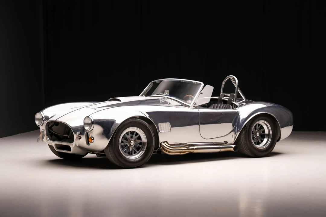Shelby Cobra Replica - Image 3 of 31