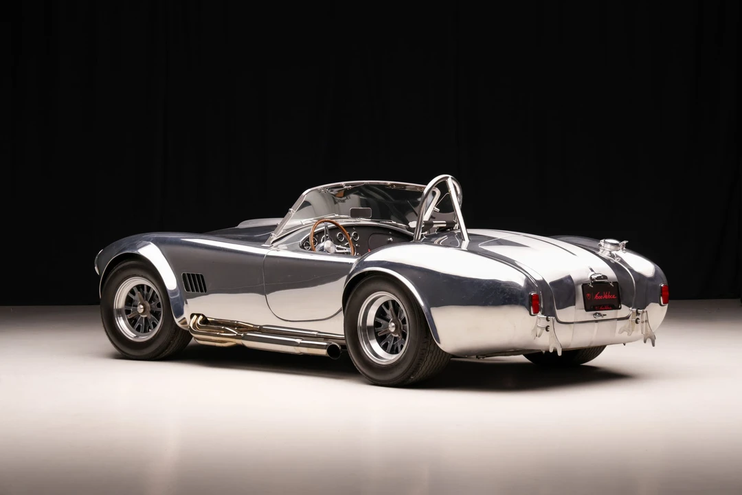 Shelby Cobra Replica - Image 6 of 31