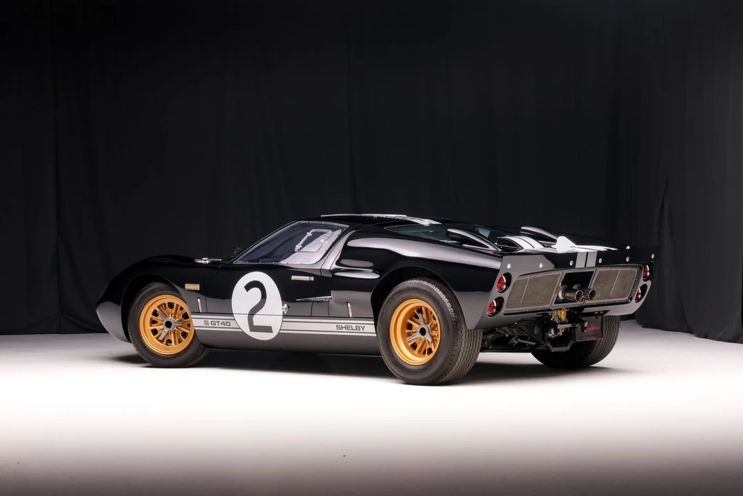 Ford Replica - Image 5 of 31