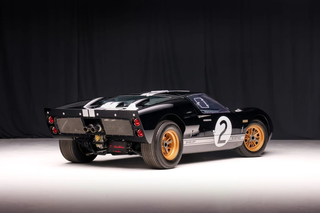 Ford Replica - Image 8 of 31