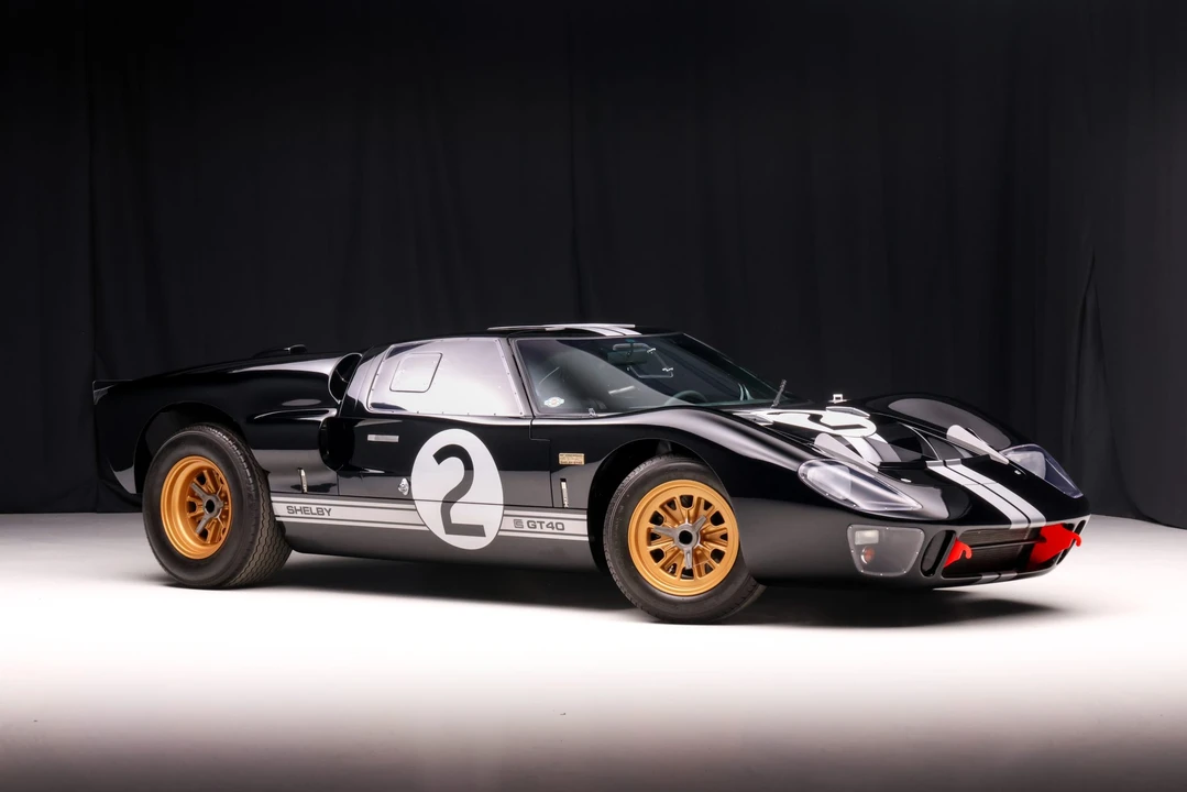 Ford Replica - Image 11 of 31