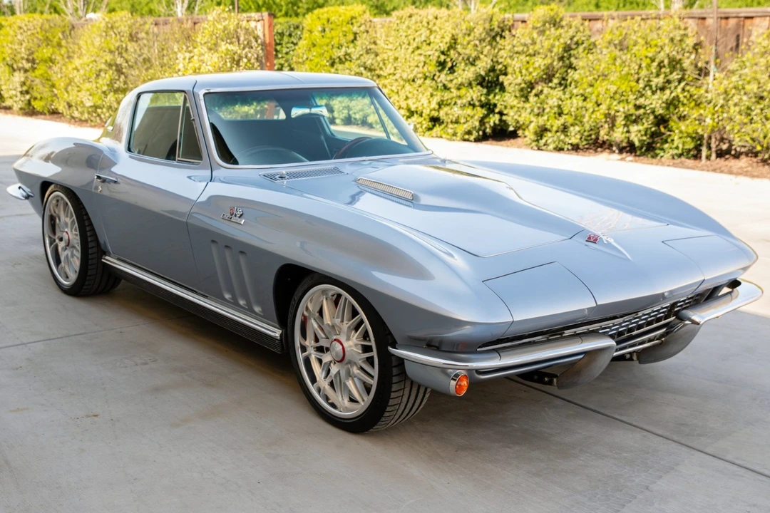 1966 Chevrolet Corvette C2 - Image 1 of 31