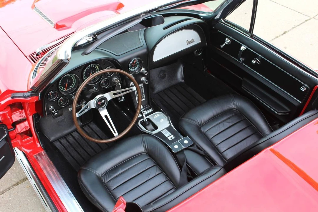 1966 Chevrolet Corvette C2 - Image 9 of 12