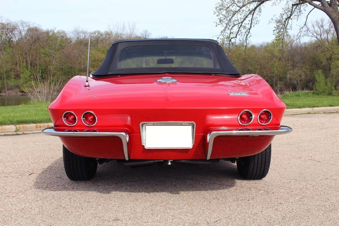 1966 Chevrolet Corvette C2 - Image 3 of 12