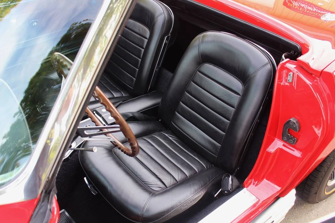 1966 Chevrolet Corvette C2 - Image 11 of 12