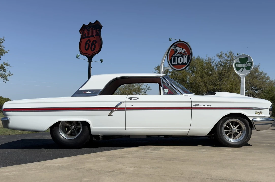 1964 Ford Fairlane 4th Gen - Image 11 of 31